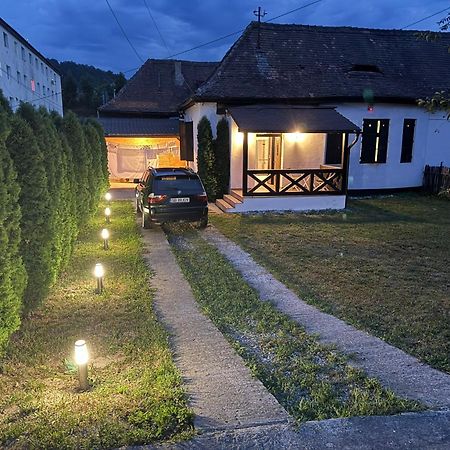 House Of Joven Villa Medias Bagian luar foto